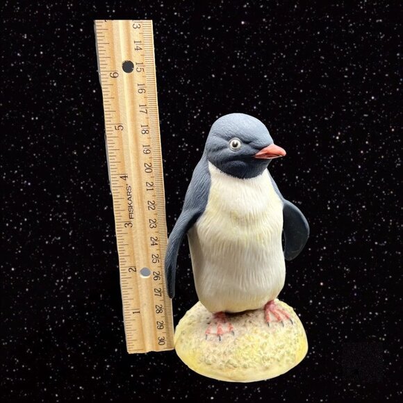 Aynsley Adelie Penquin Fine Porcelain by John Aynsley 1975 England Porcelain - Picture 8 of 9